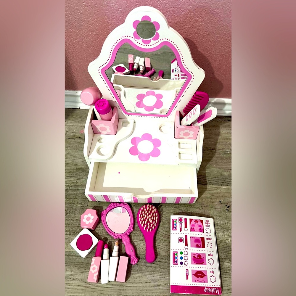 Melissa & Doug Wooden Vanity Pretend Play Toy Lot Bundle Christmas Girls